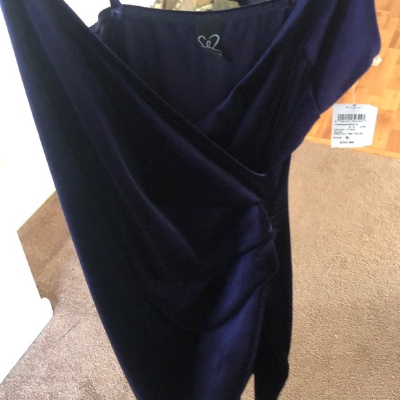 Dress - Picture 5 of 5